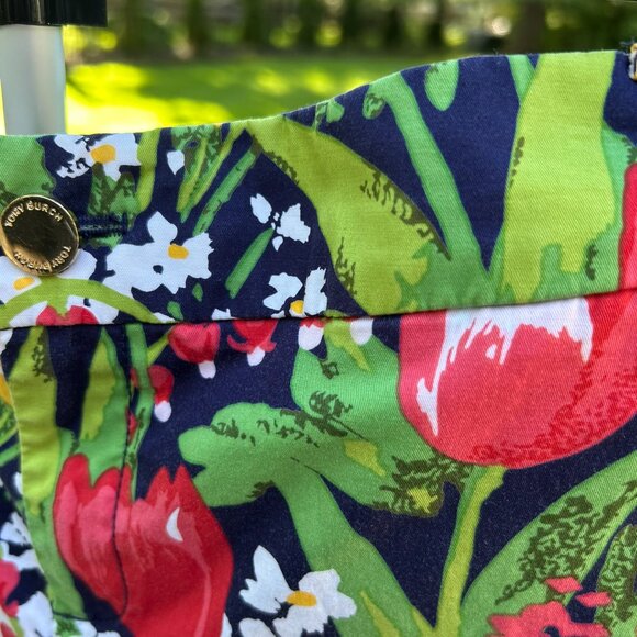 Tory Burch Tulip Print Bermuda Shorts Size 6 Floral Spring Chic - Picture 9 of 16